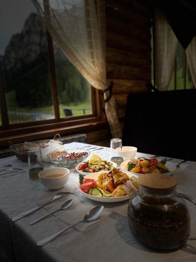 Altyn Arashan Guesthouse Exterior foto